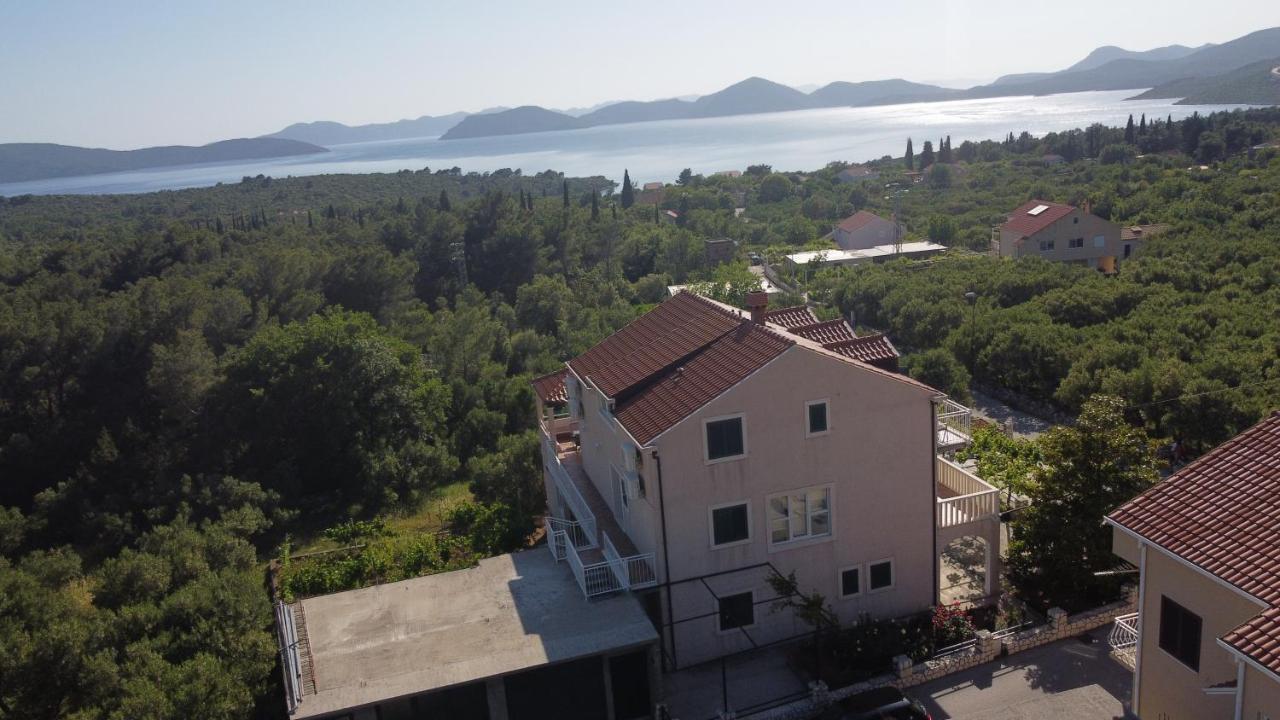Apartments Kola Banići Exterior foto